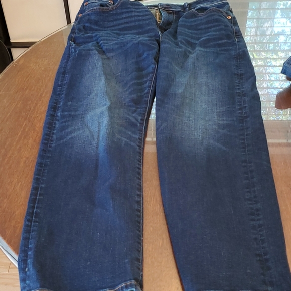 Jeans - Picture 2 of 4